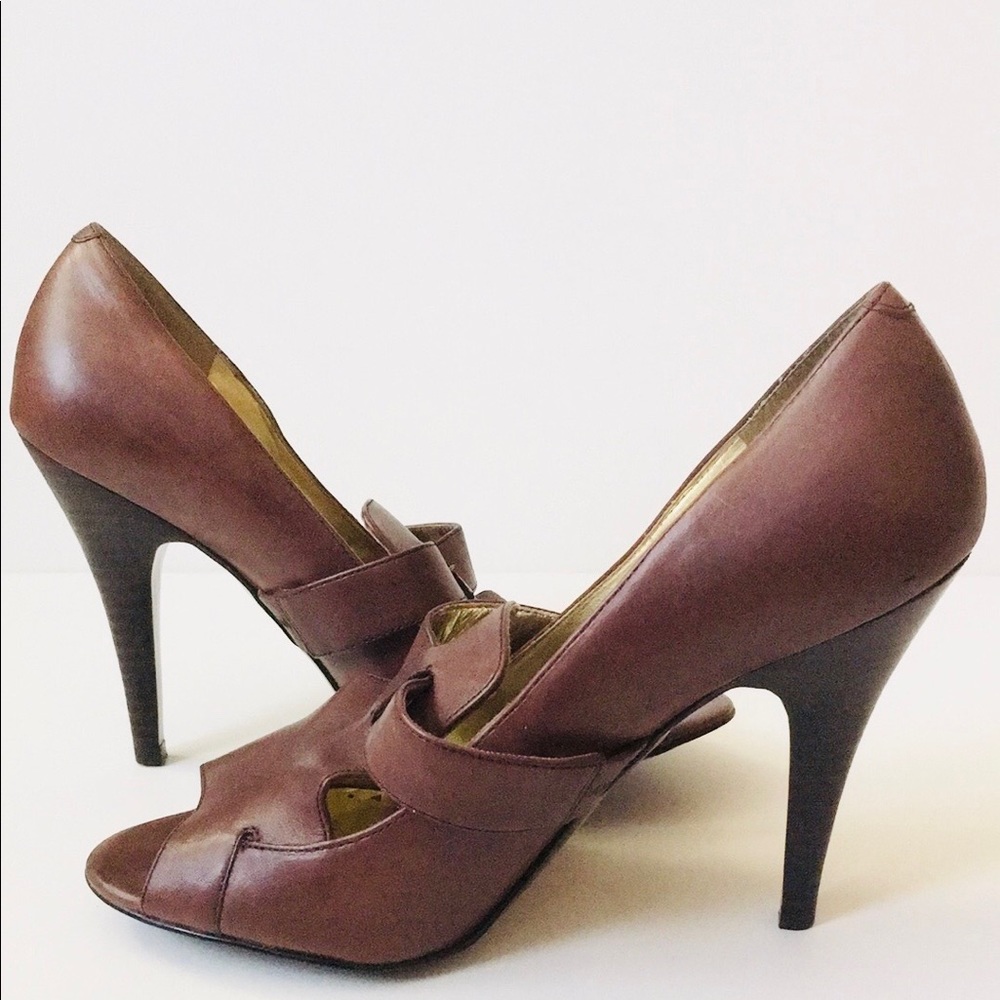BCBG Paris Heels